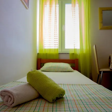 Apartment In - Insel Krk 43343 Punat